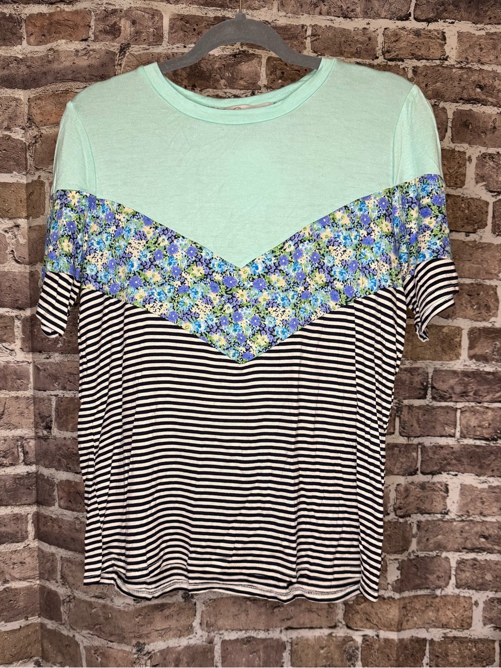 CY Fashion Mint Floral Chevron & Black-White Striped Short Sleeve Top